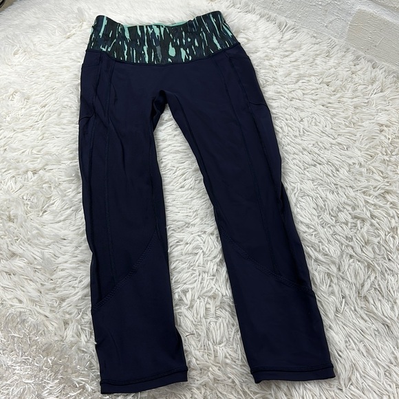 Lululemon All The Right Places Crop Naval Blue / Painted Animal Menthol Black - Picture 1 of 7